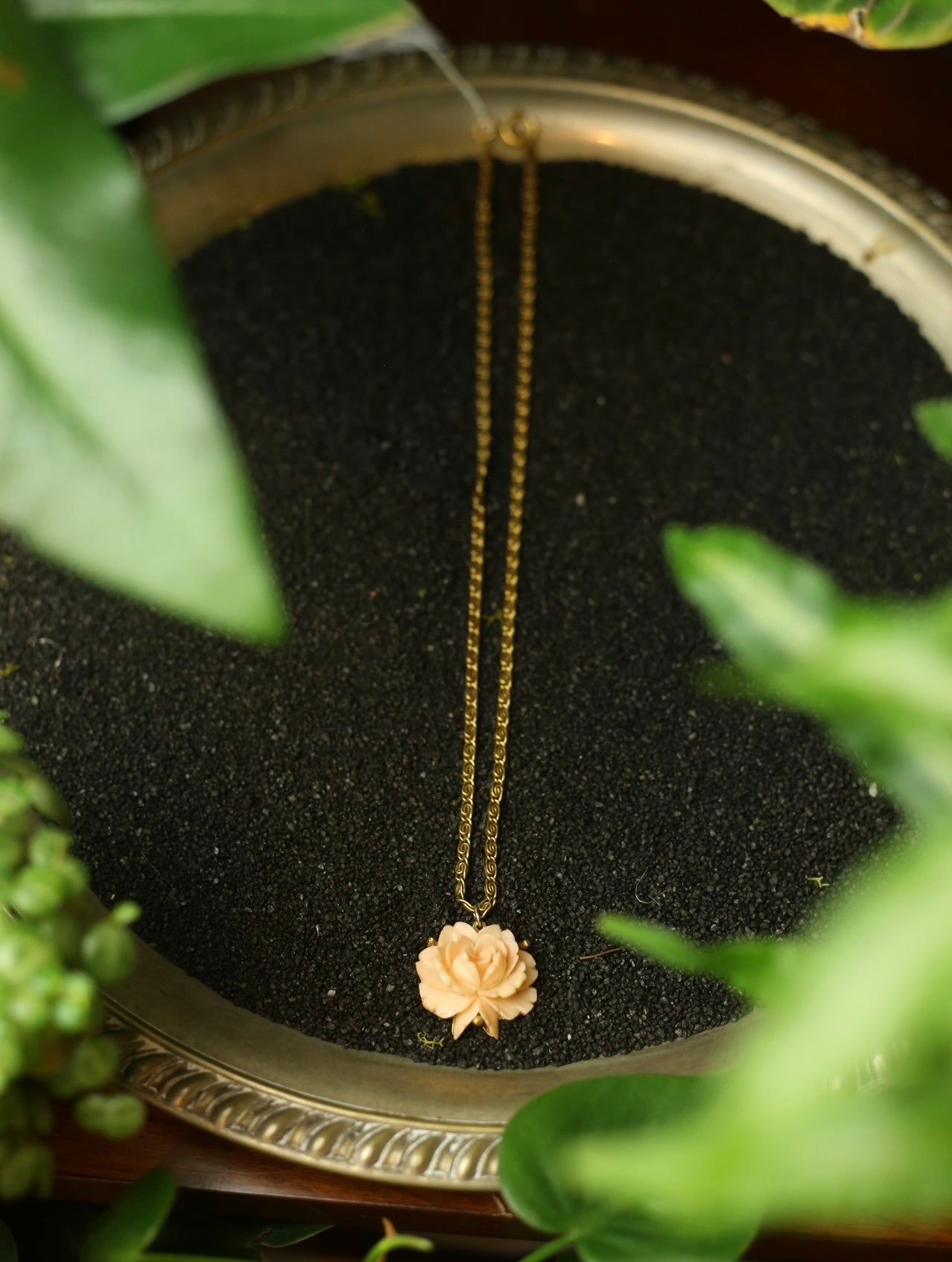 Dust Pink Rose Carve Gold Tone Necklace