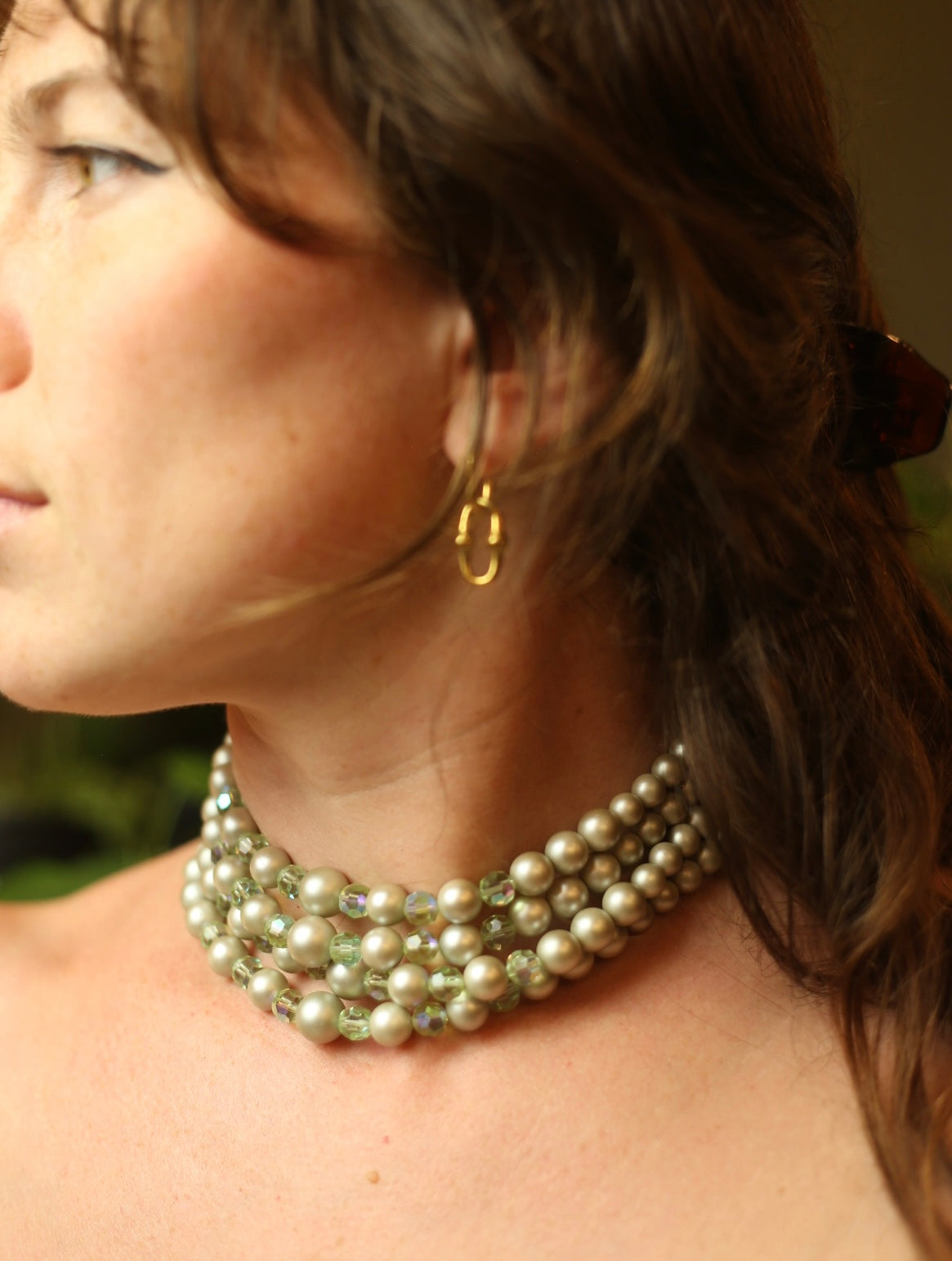 Gray Faux Pearl & Green Bead Choker Necklace