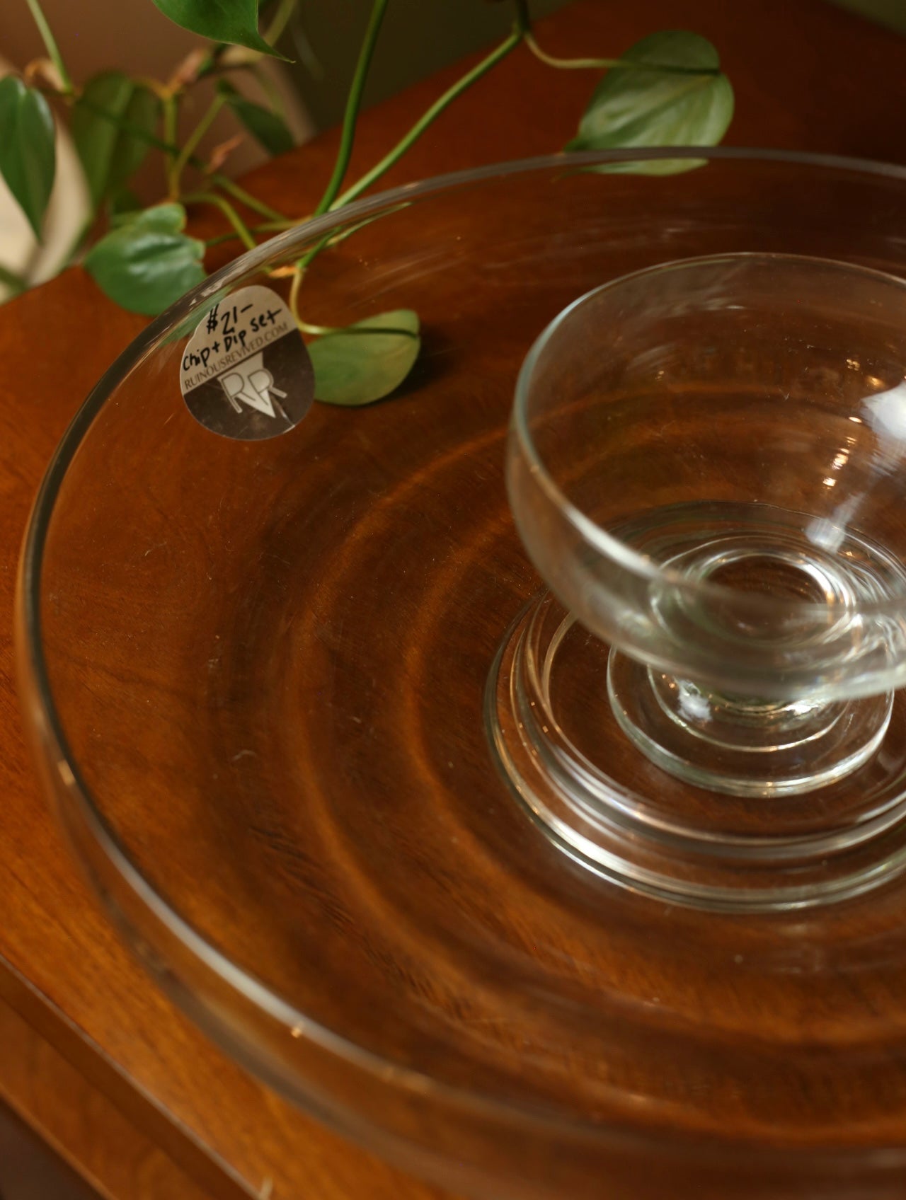 Glass chip and dip set