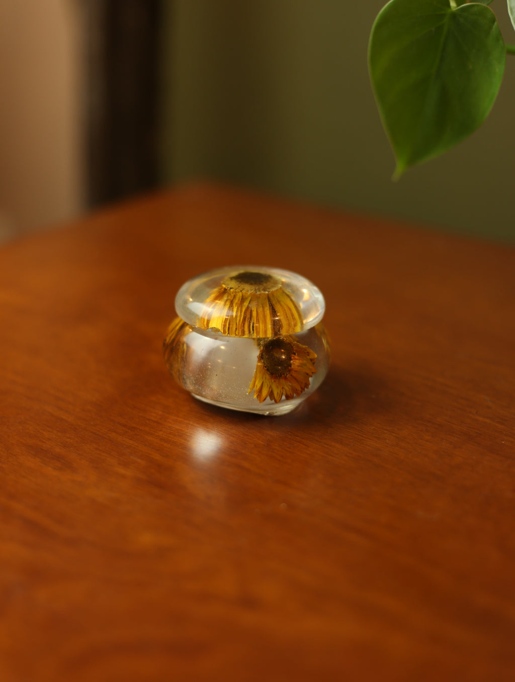 Daisy Mini Resin Jar #2