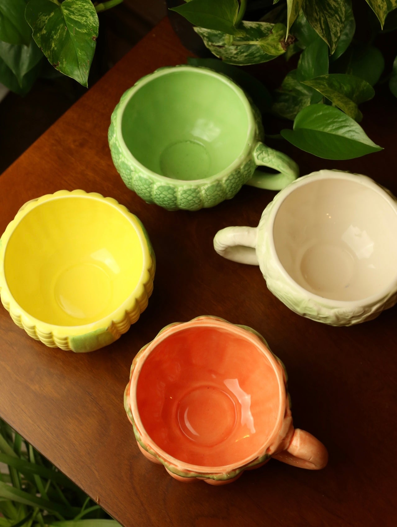 Retro Vegetable Mug Set