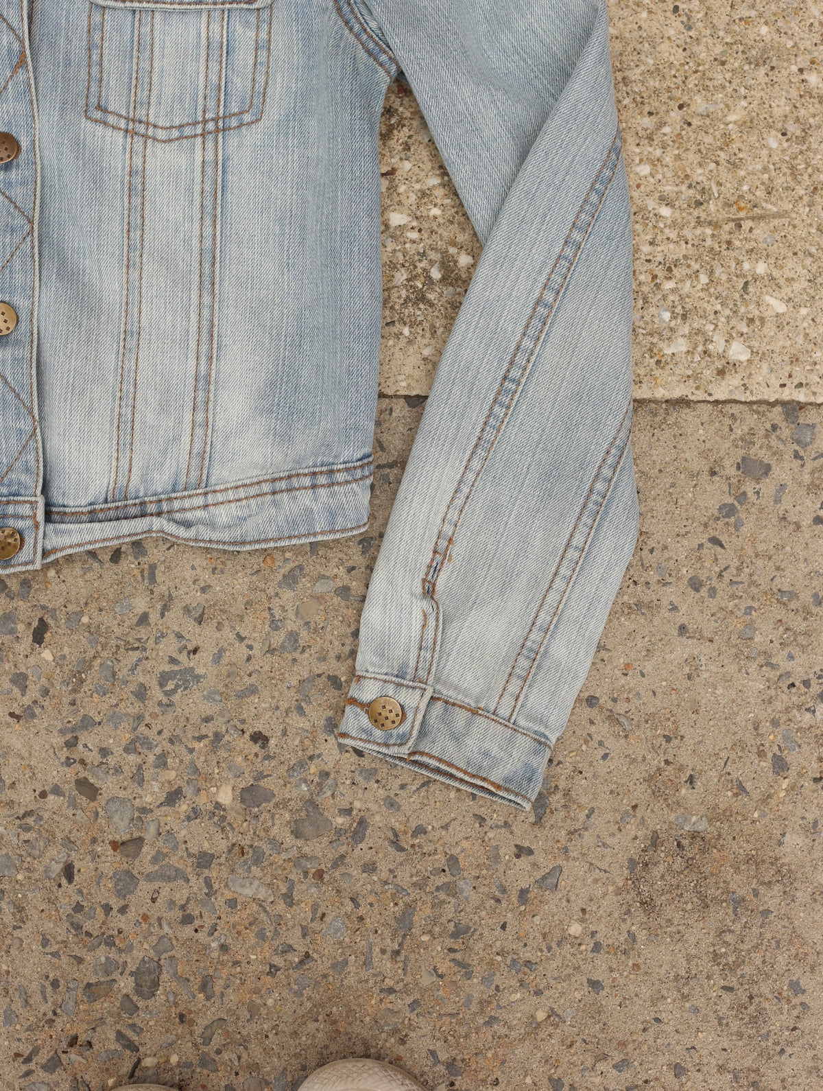 Light Wash Women's Denim Jacket
