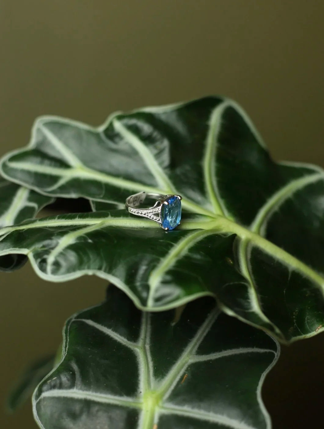 Blue Stone Silver Tone Ring - Size 6.5