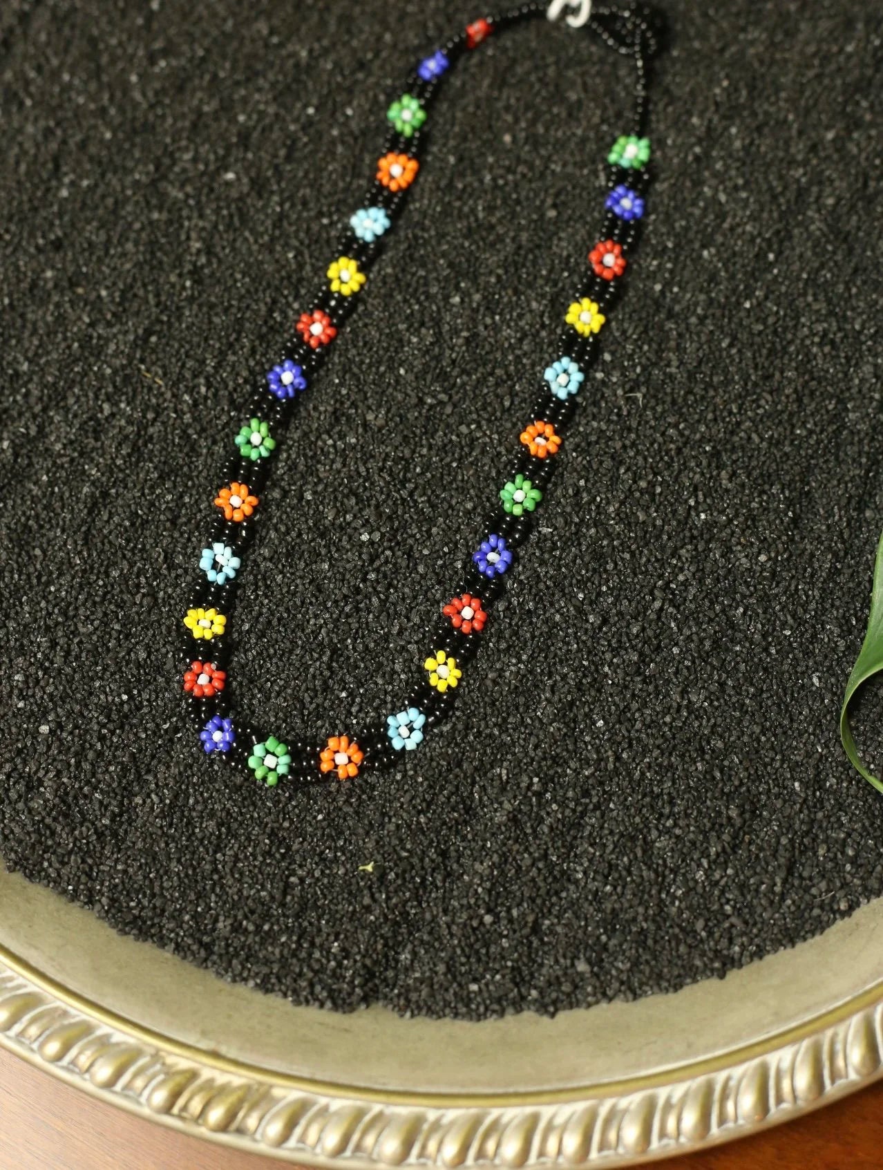 Y2K Beaded Flower Choker Necklace