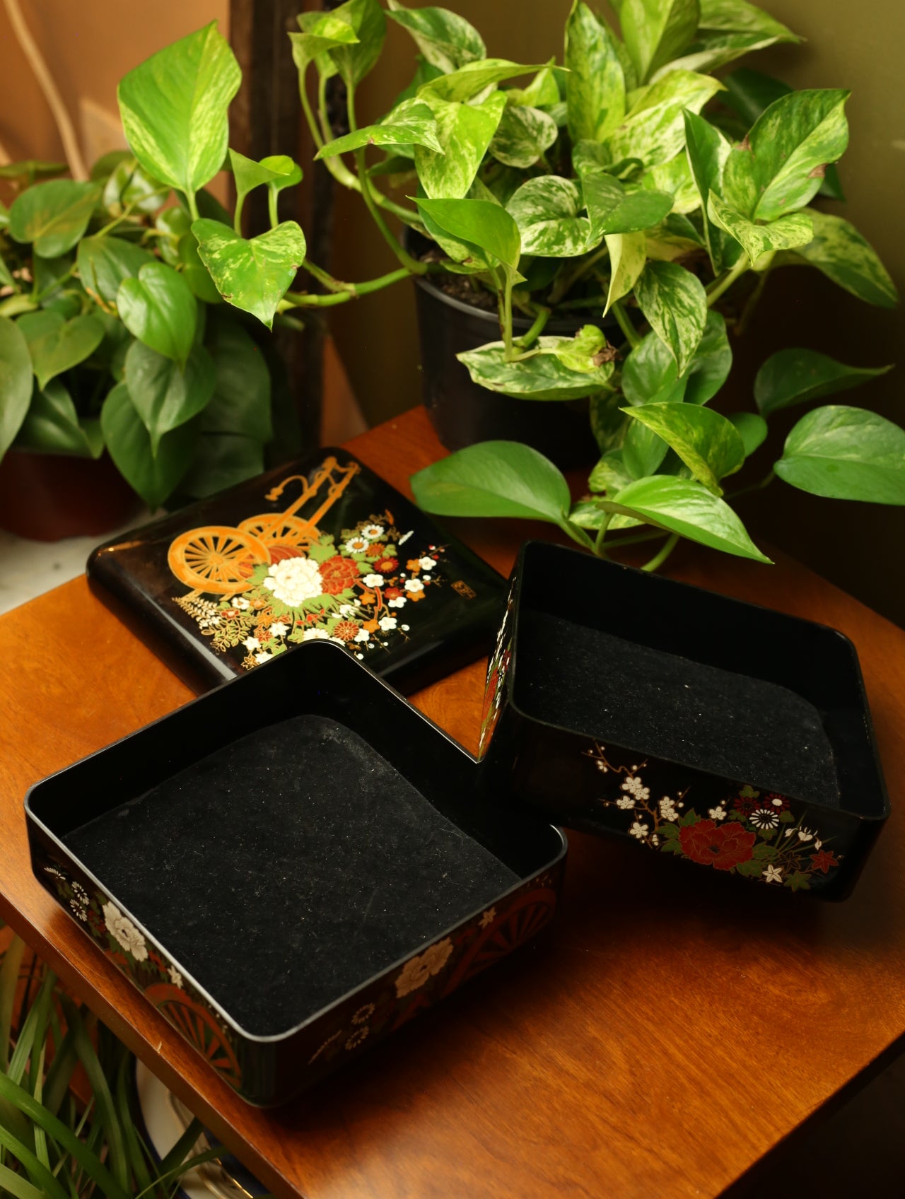 Japanese lacquer stackable jewelry box