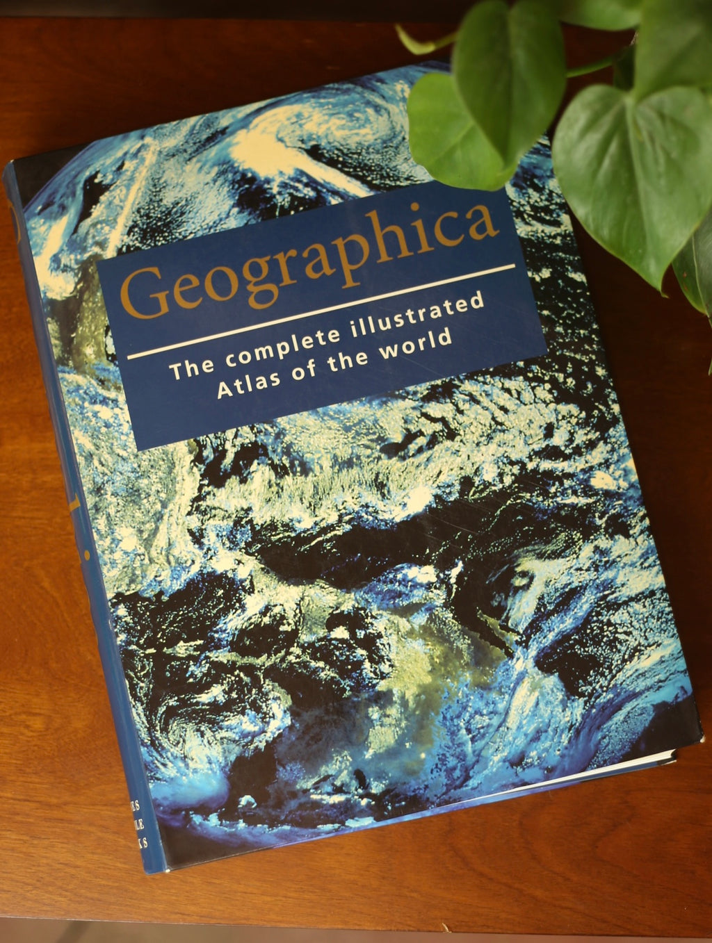 Geographica, The Complete Illustrated Atlas of the World