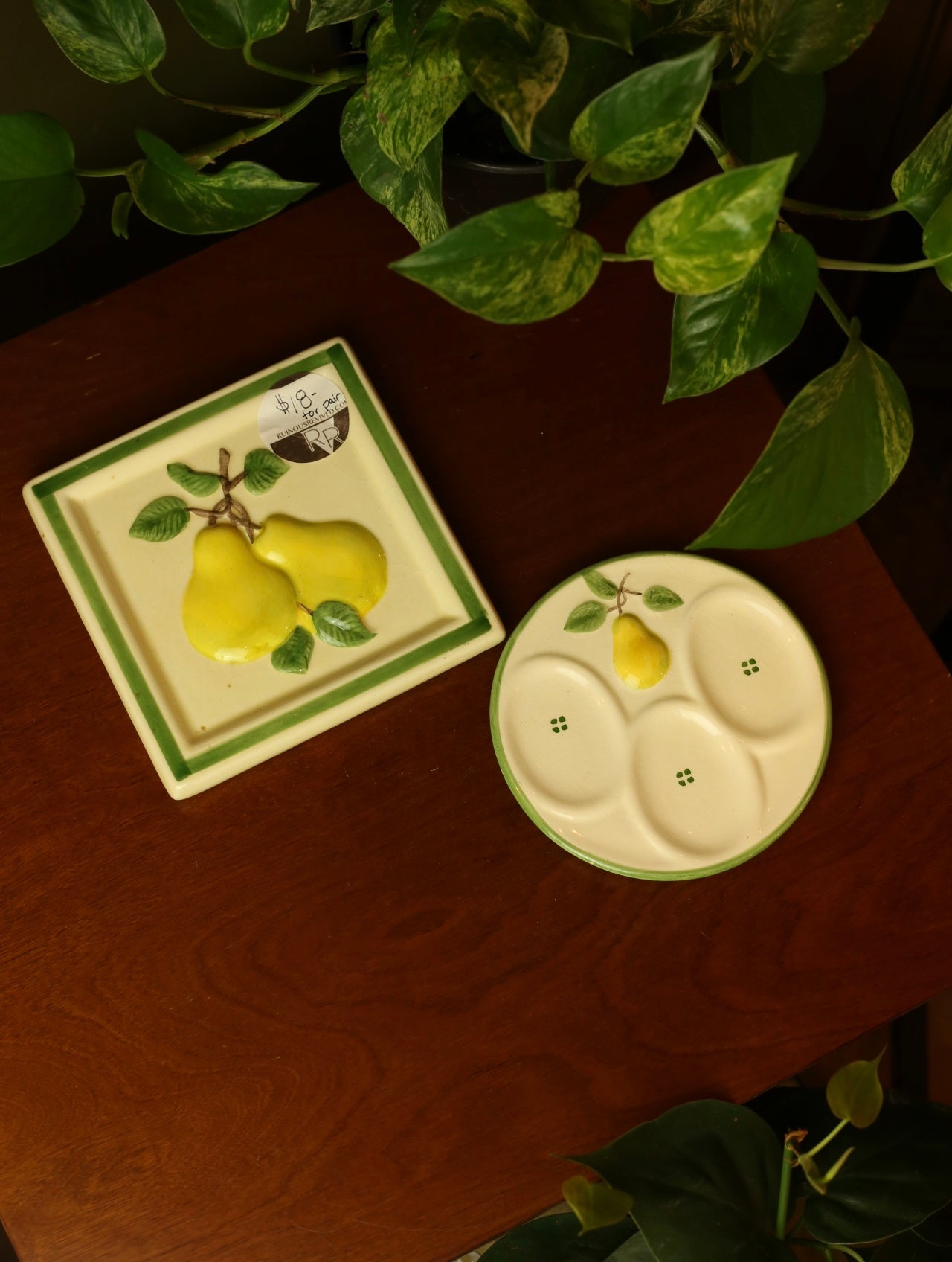 Pear Trivet Set