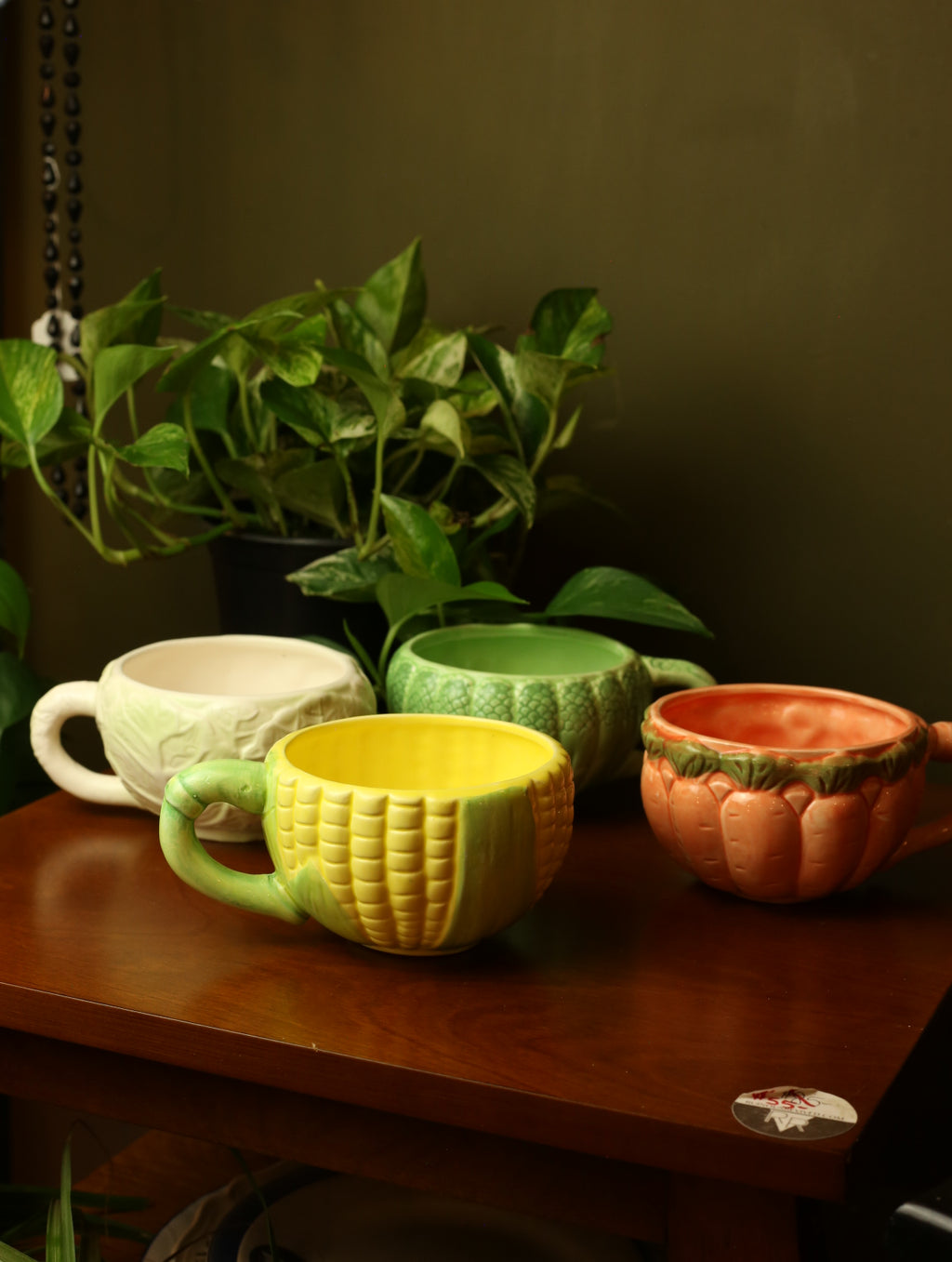 Retro Vegetable Mug Set
