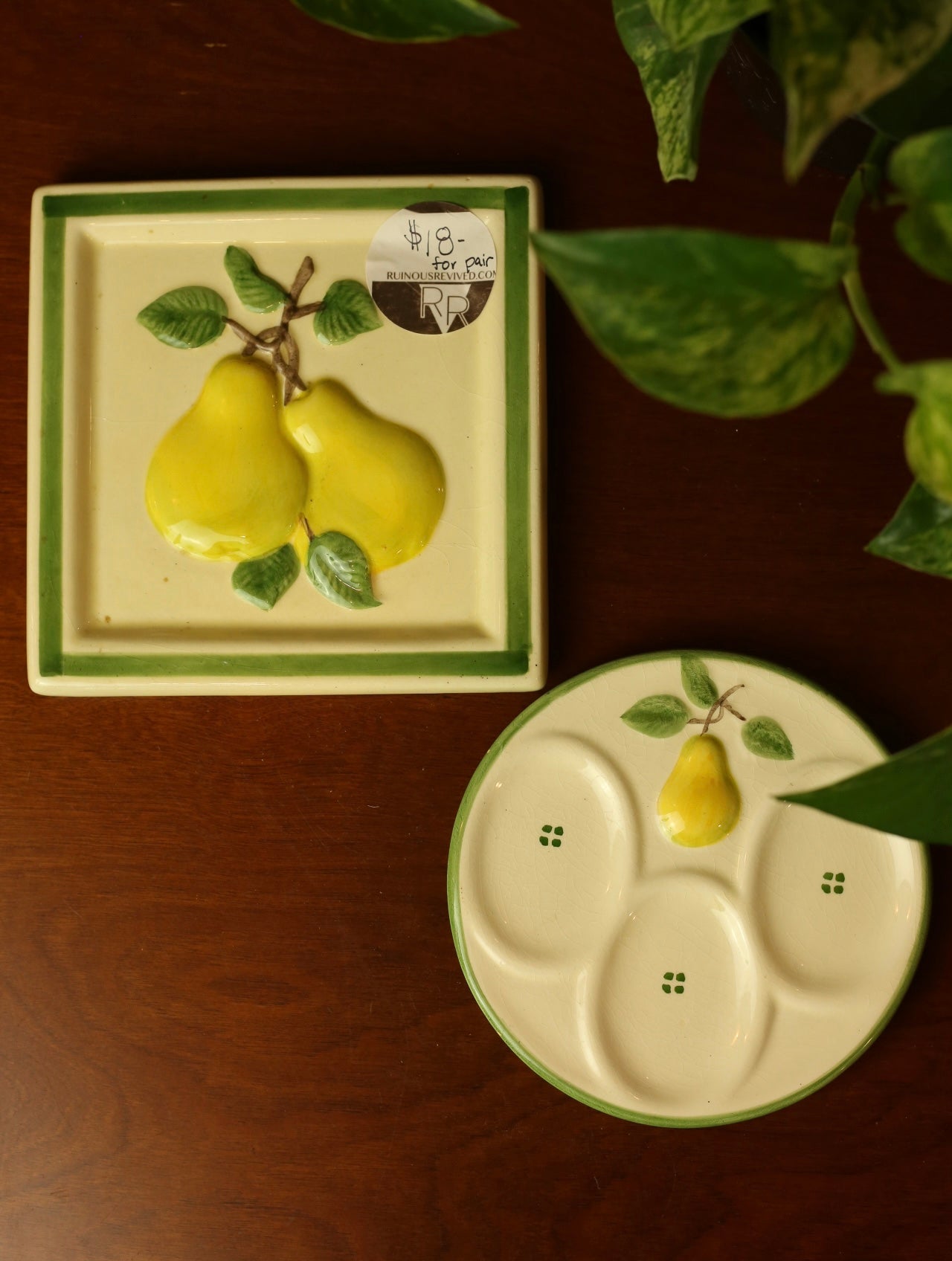 Pear Trivet Set