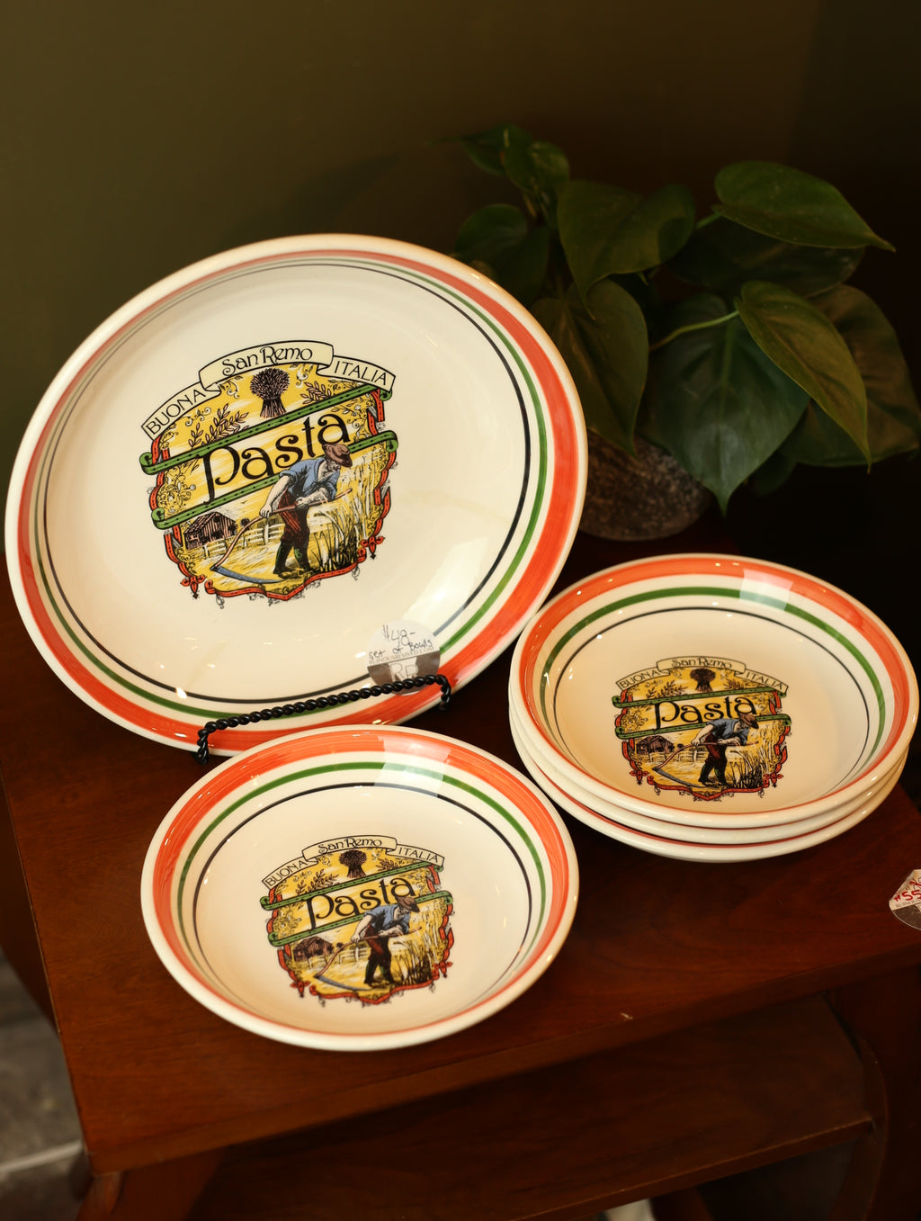 Vintage Himark Pasta Bowl Set