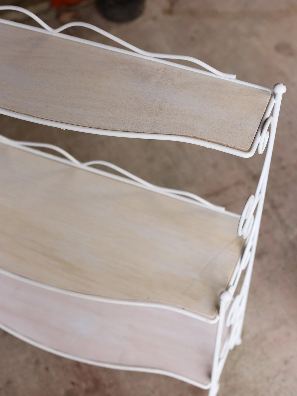 White Wrought Iron Plant Stand