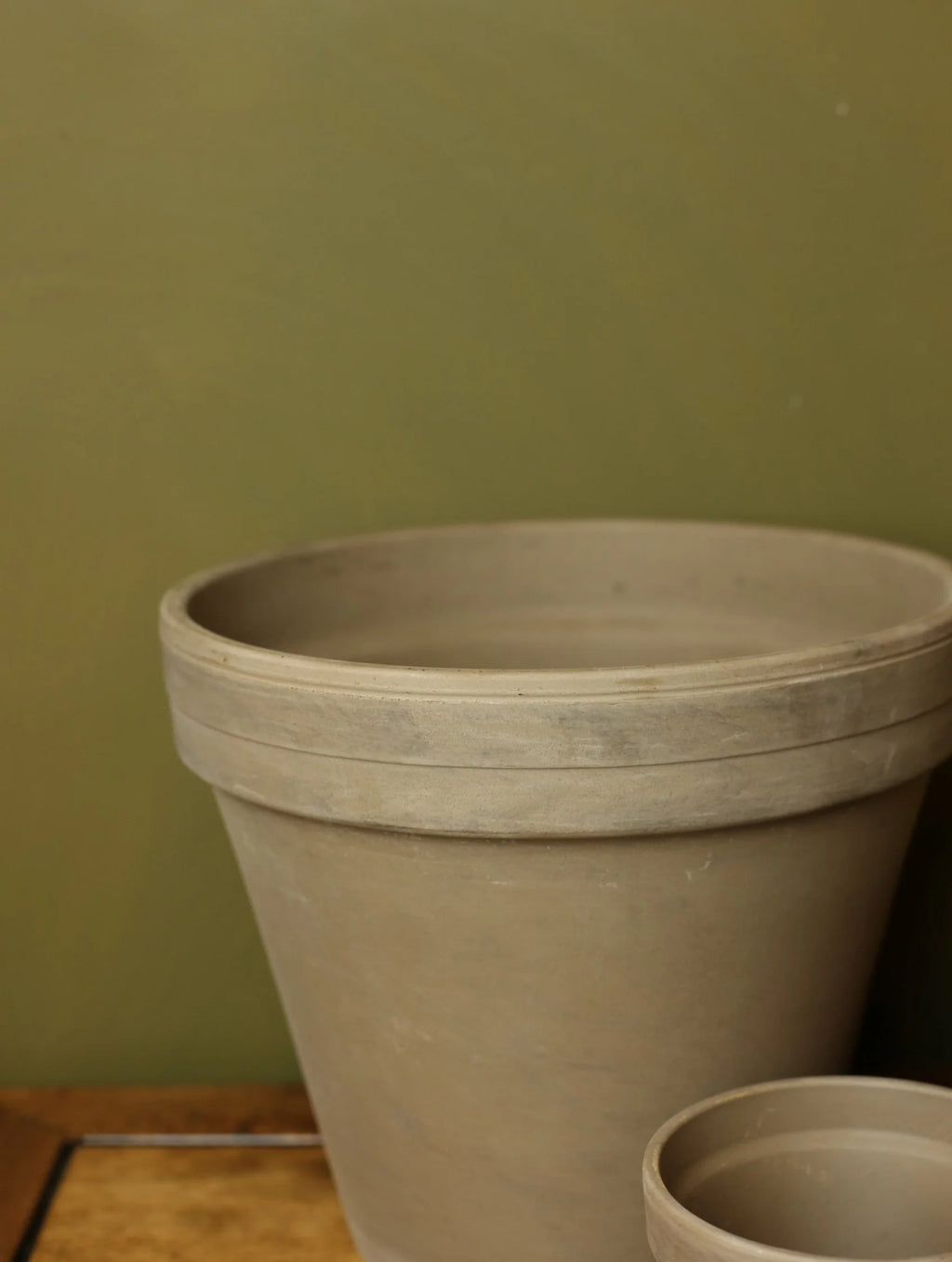 Gray Plant Pots