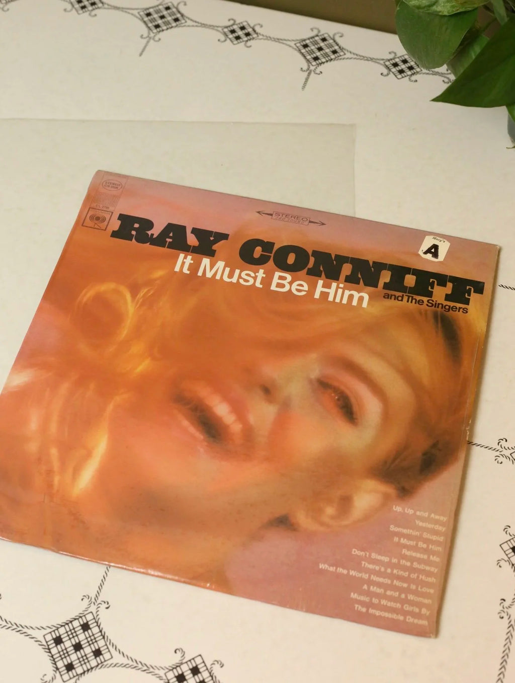 Ray Conniff And The Singers – It Must Be Him