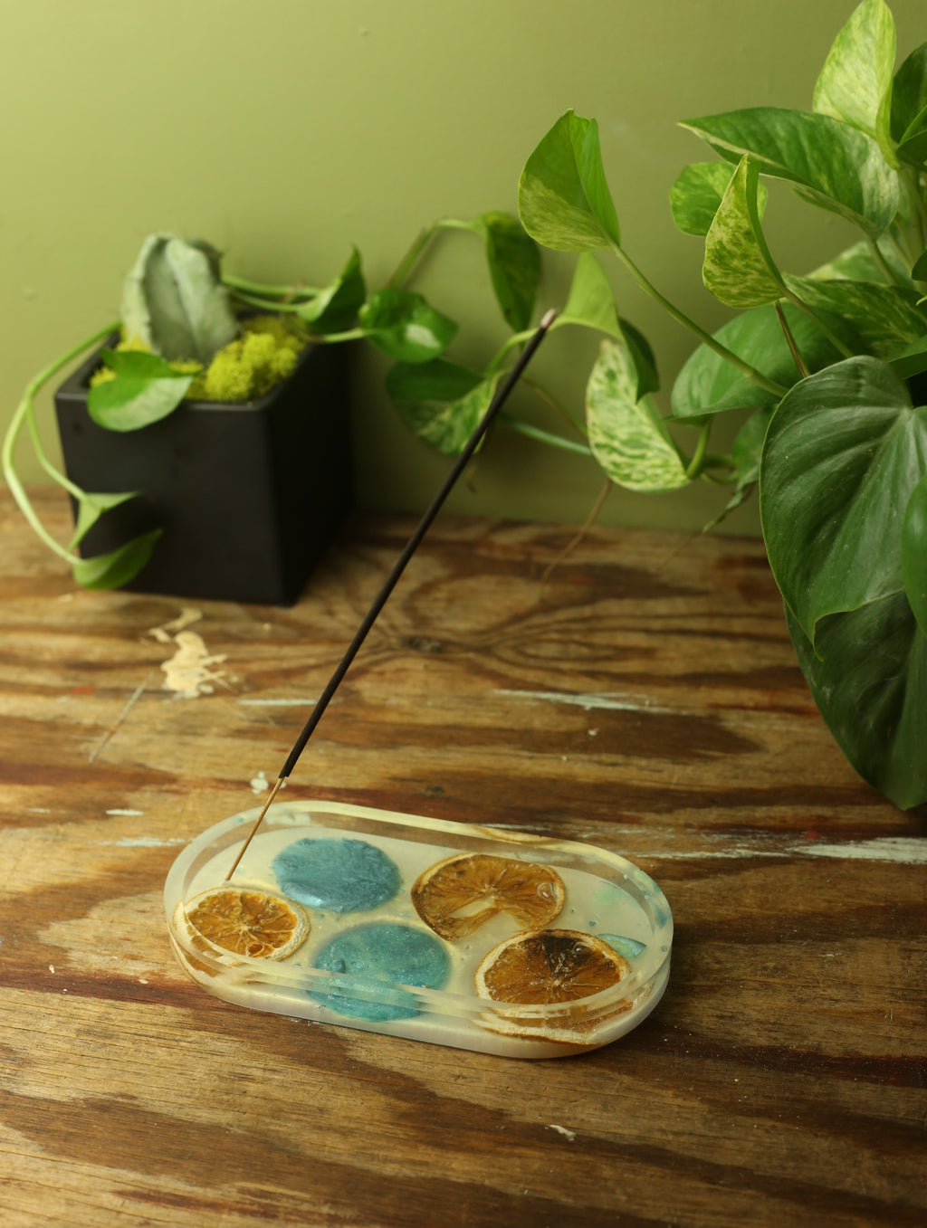 Blue Bubbles & Orange Slices Resin Incense Holder
