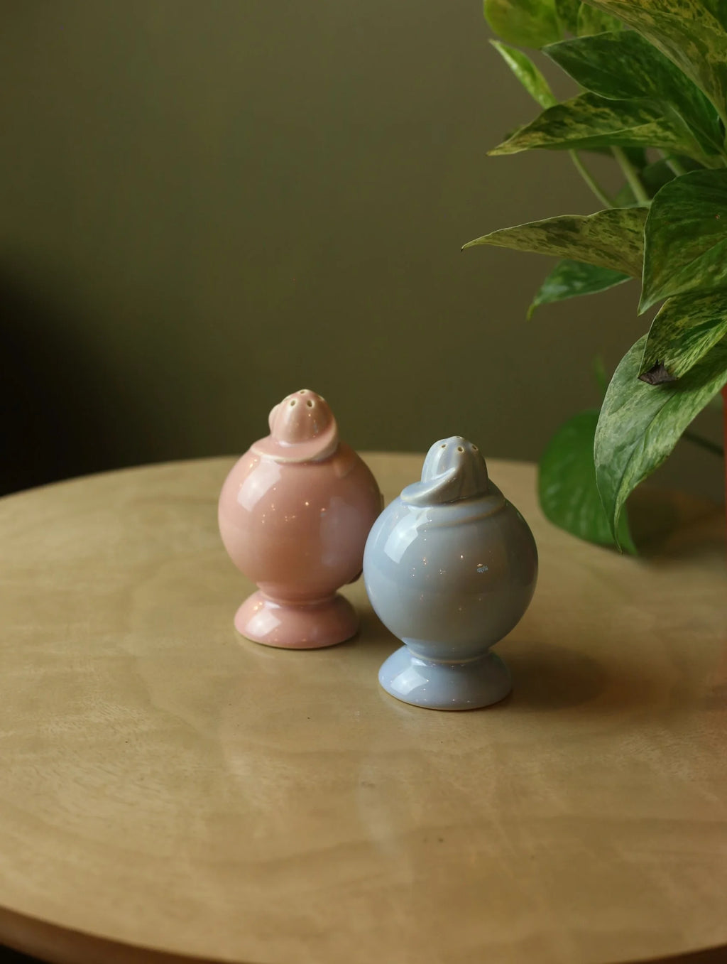 Art Deco Blue & Pink Salt & Pepper Shakers